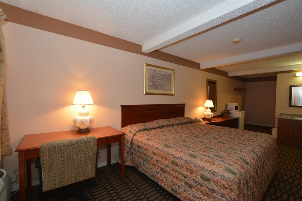 Newcastle Motel المظهر الخارجي الصورة